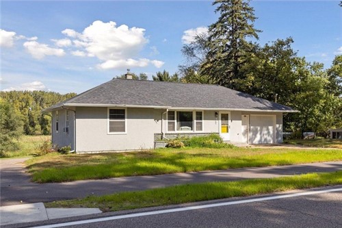 675 Koehler Rd, Vadnais Heights, MN 55127