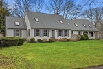 19 Nemasket Rd,  Falmouth, MA 02540