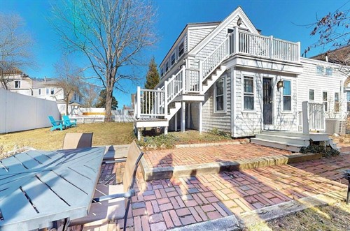 54 Commercial St Unit 4,  Provincetown, MA 02657