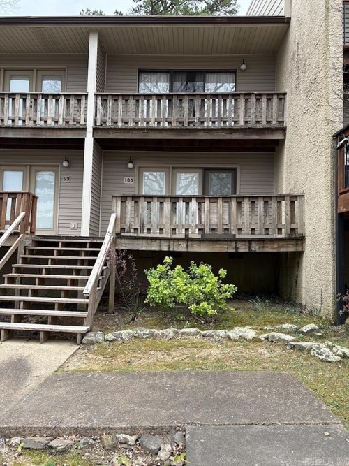 601 Dave Creek Pkwy Apt 100,  Fairfield Bay, AR 72088