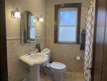 1st Floor Bath