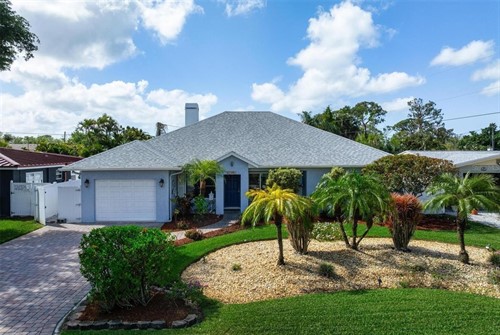 104 Alba St W, Venice, FL 34285