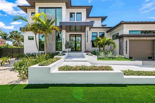 7233 Pine Needle Rd, Sarasota, FL 34242