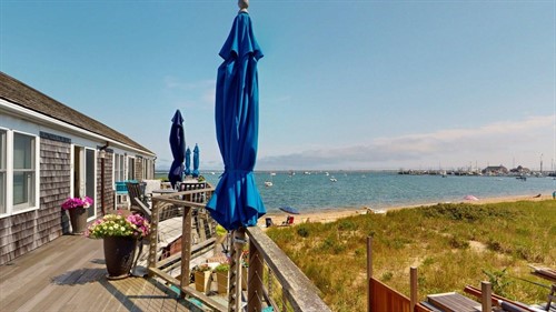 421 Commercial St Unit F,  Provincetown, MA 02657