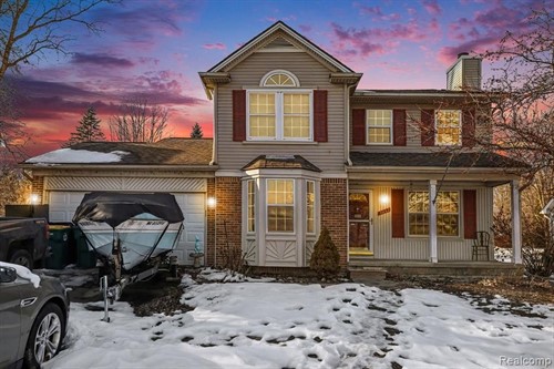 7843 Briarbrook Dr,  Ypsilanti, MI 48197