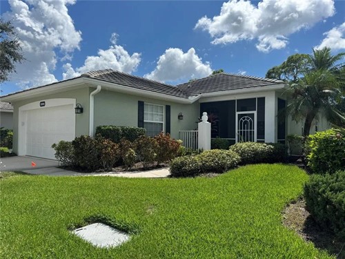 1584 Monarch Dr, Venice, FL 34293