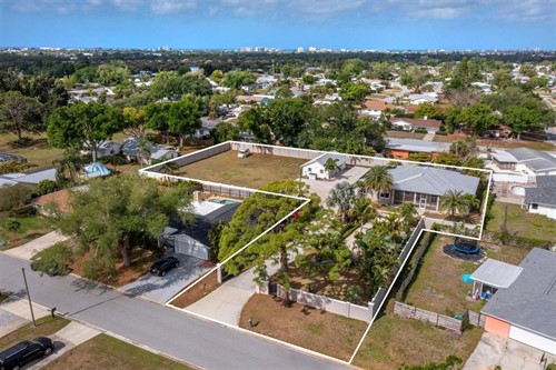 5618 Britannia Dr, Sarasota, FL 34231