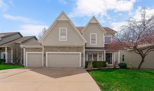 18447 W 154th Ter,  Olathe, KS 66062