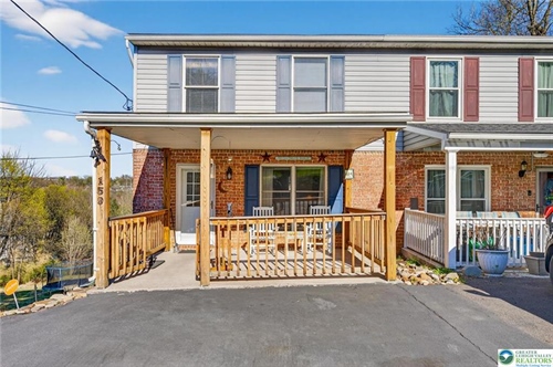 159 Green Street,  Freemansburg, PA 18017