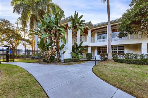 3506 54th Dr W Unit 104,  Bradenton, FL 34210