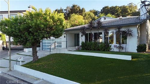 15672 Castlewoods Dr,  Sherman Oaks, CA 91403