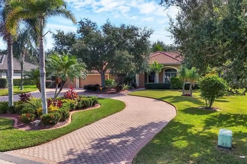 2374 Little Country Rd,  Parrish, FL 34219