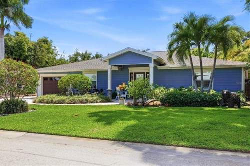 1880 Loma Linda St,  Sarasota, FL 34239