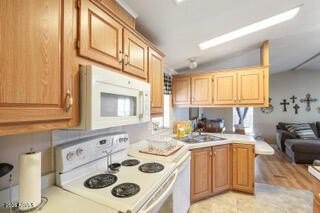 450 W Sunwest Dr Lot 194,  Casa Grande, AZ 85122