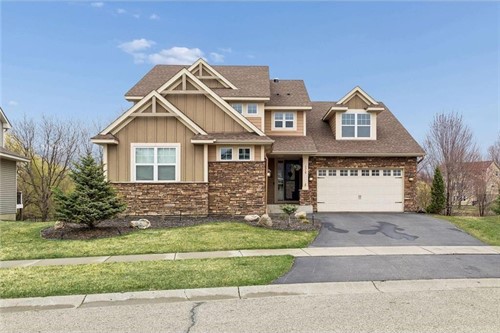 3319 Ridgestone Way,  Woodbury, MN 55129