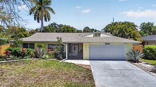 5217 Elm CT,  Cape Coral, FL 33904