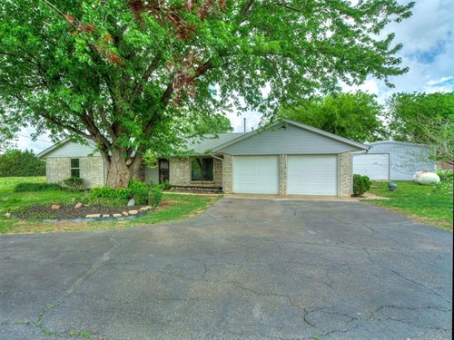 21851 N Huffines Rd,  Edmond, OK 73012