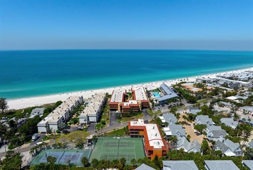 6005 Gulf Dr Unit 219,  Holmes Beach, FL 34217