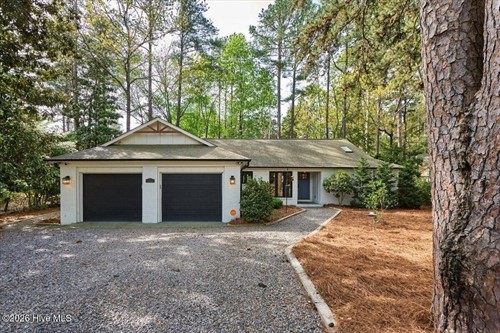 2 Salem Ln,  Pinehurst, NC 28374