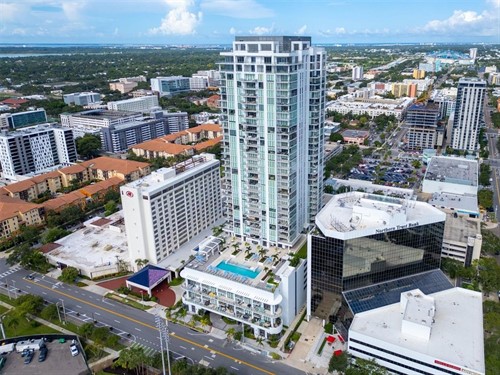 301 1st St S Unit 3305,  Saint Petersburg, FL 33701