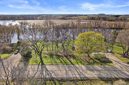 1734 Jefferson Rd,  Watertown, WI 53094