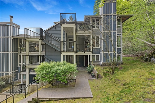 3918 243rd Pl SE #F204,  Bothell, WA 98021