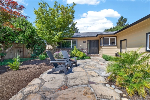 2222 Cummings Drive,  Santa Rosa, CA 95404
