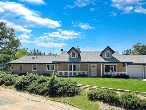 25124 Long Ct,  Auburn, CA 95602