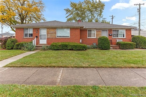1339 New York Ave,  Lincoln Park, MI 48146