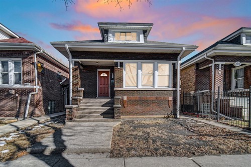 6017 S Washtenaw Ave,  Chicago, IL 60629