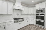 12-web-or-mls-1674 Shepherd Dr-11