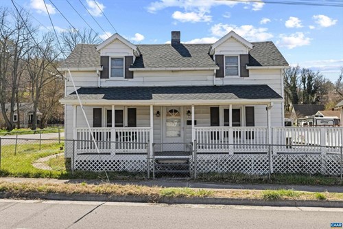 276 E 29th St,  Buena Vista, VA 24416
