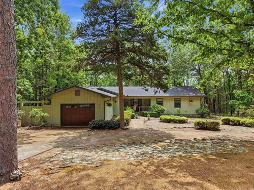 235 Robinhood Trl,  Fairfield Bay, AR 72088