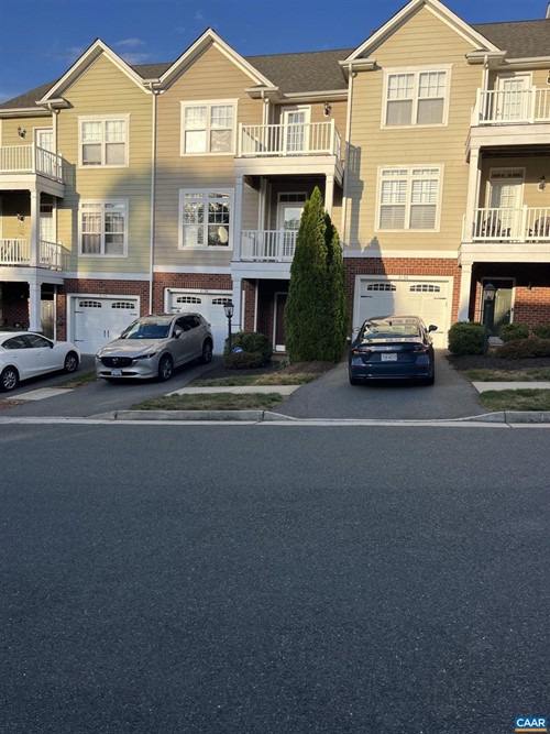 2138 Sundown Pl,  Charlottesville, VA 22911