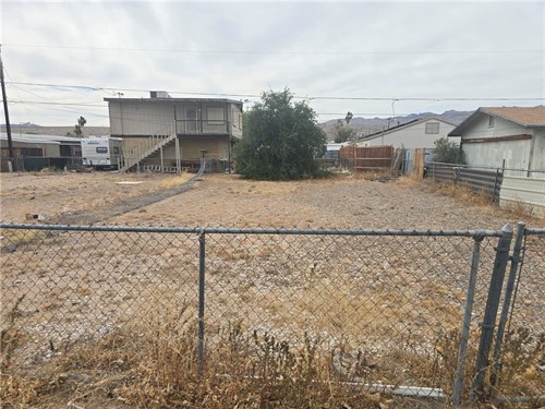 1855 Montclair Dr,  Bullhead City, AZ 86442