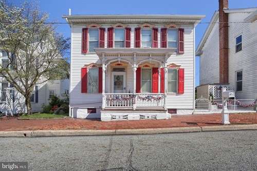 229 W Main St,  Elizabethville, PA 17023
