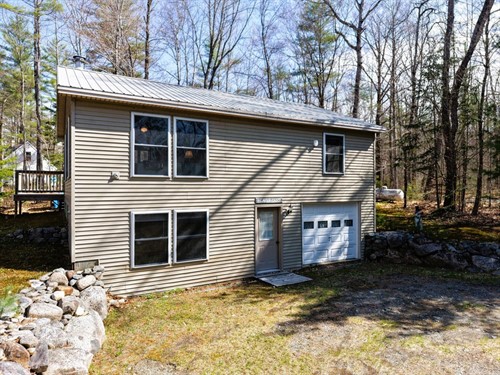 20 Blue Jay Dr,  Embden, ME 04958