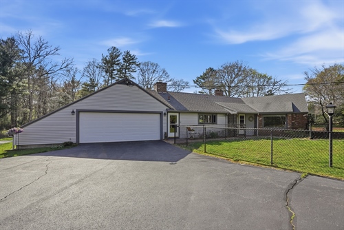 234 Converse Rd,  Marion, MA 02738