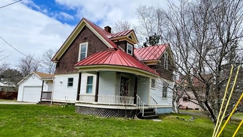 101 Marston St W,  Jackman, ME 04945