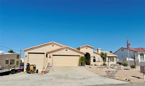325 Pacific Dr,  Lake Havasu, AZ 86406