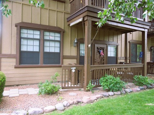 2361 Quarter Horse Trl,  Overgaard, AZ 85933
