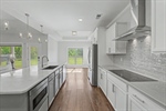 18-web-or-mls-6386 Houston LN-17