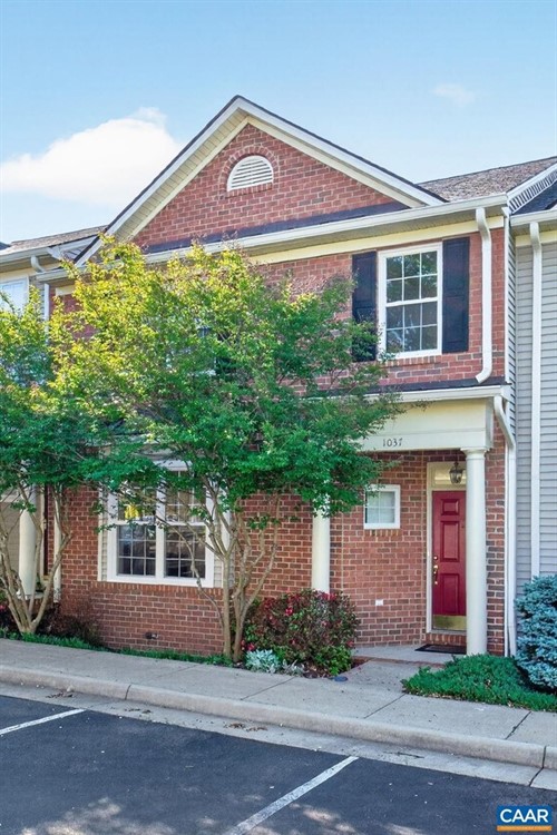 1037 Somer Chase Ct,  Charlottesville, VA 22911