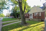 9737 E Lakepointe St,  Detroit, MI 48224