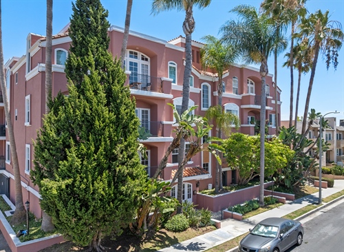 1522 S. Saltair Ave #304,  West LA, CA 90025