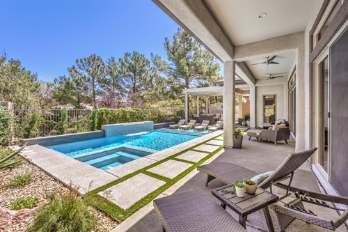 26 Plum Hollow Drive,  Henderson, NV 89052