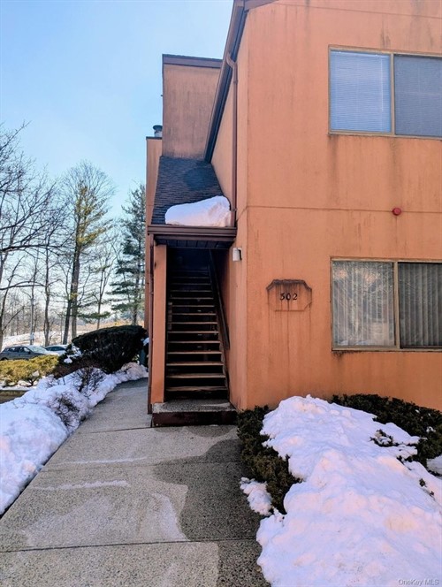 302 Town Hill Rd Unit 302,  Nanuet, NY 10954