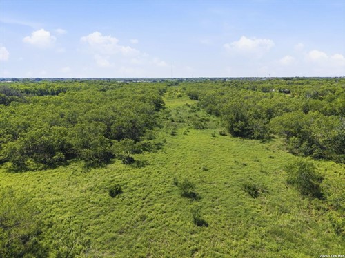 County 329 Rd Lot 0,  Floresville, TX 78114