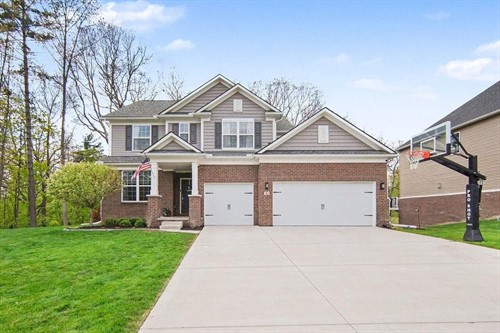101 Beddingham Ct,  Saline, MI 48176