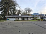 6703 Fairfield Dr,  Santa Rosa, CA 95409